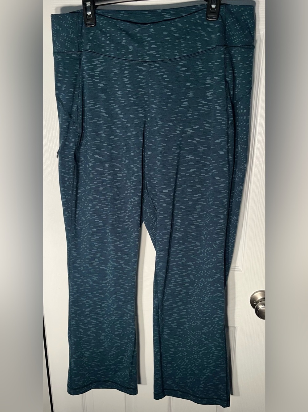 Women’s Duluth Trading Company NoGA Pants 1X x 31 Green Supplex